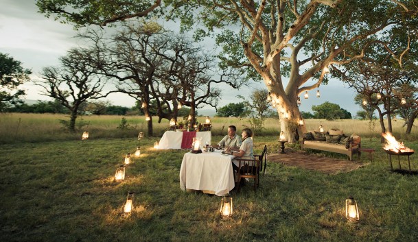 Singita-Sasakwa-Lodge-Evening-Dinner.jpg